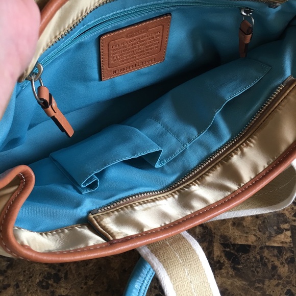 Coach bag 🌸💕 - Picture 4 of 5